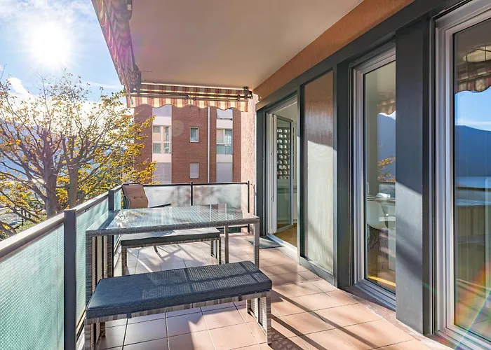 Imperial Of 4 With A View Behind The Station And 10 Min From The